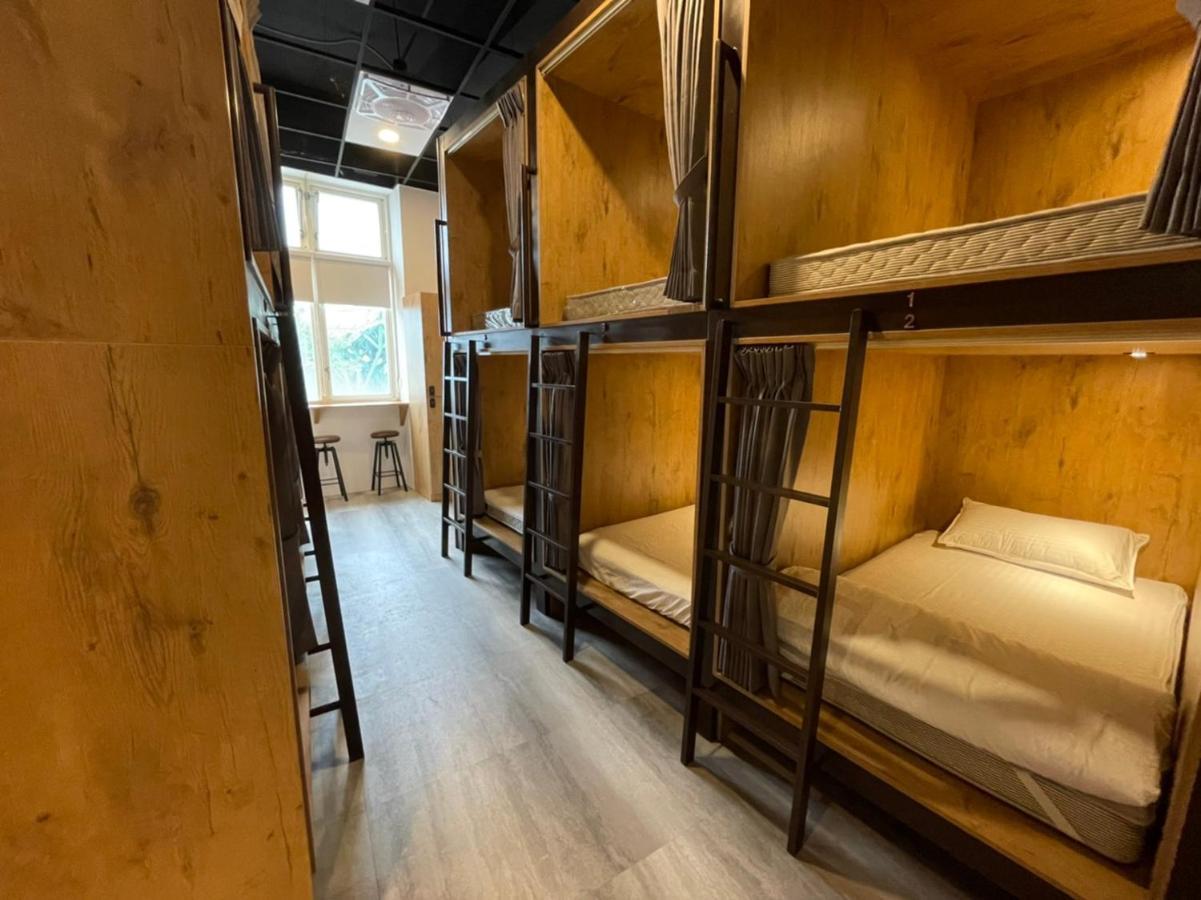 One Night Hostel Yilan Exterior foto